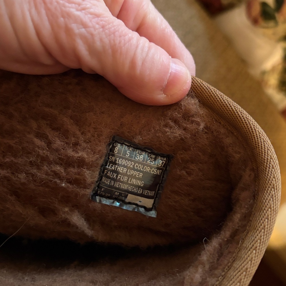 Skechers Chestnut Suede Mid-Calf Winter Boots - Picture 7 of 7